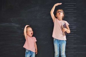 مراحل مهم رشد کودک - گفتار و زبان 